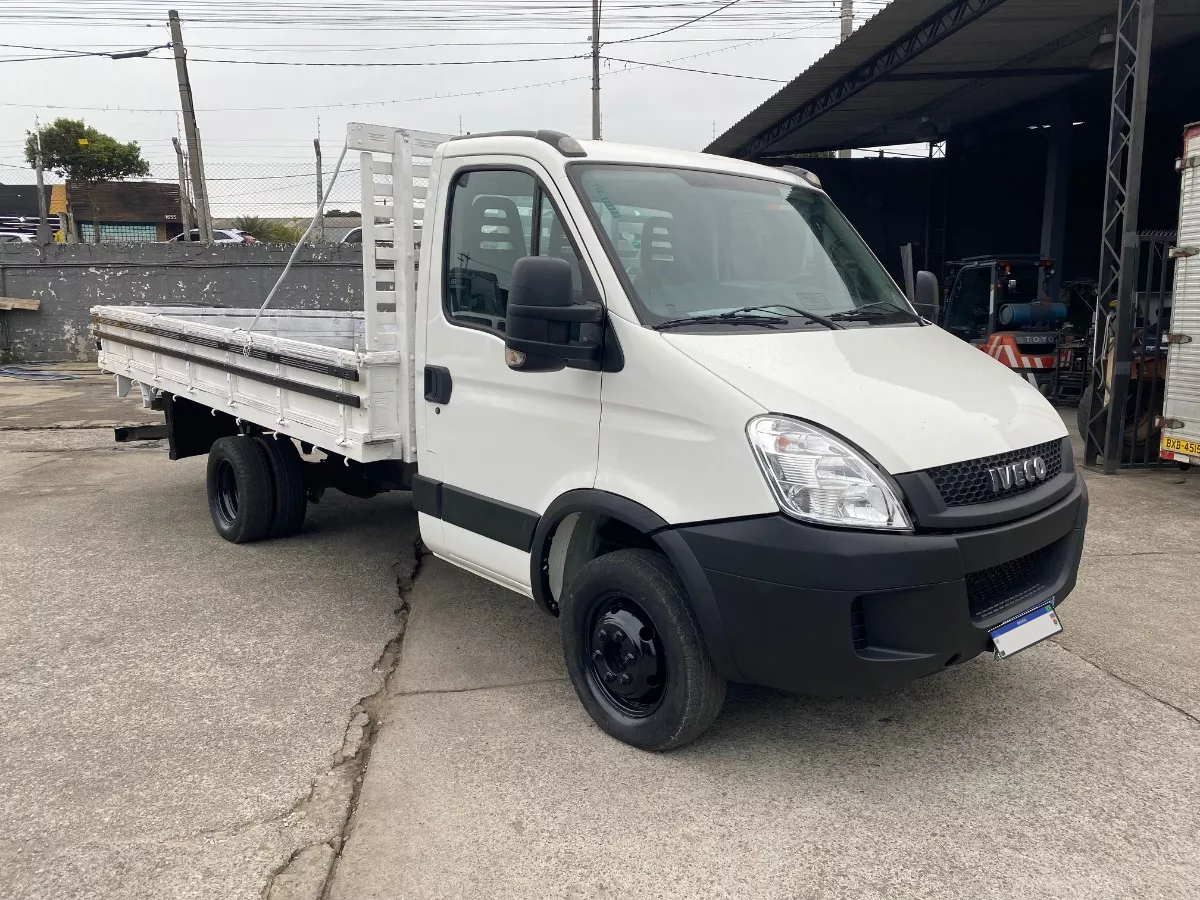 Iveco – 2012/2013 | Manual | 75.000 km