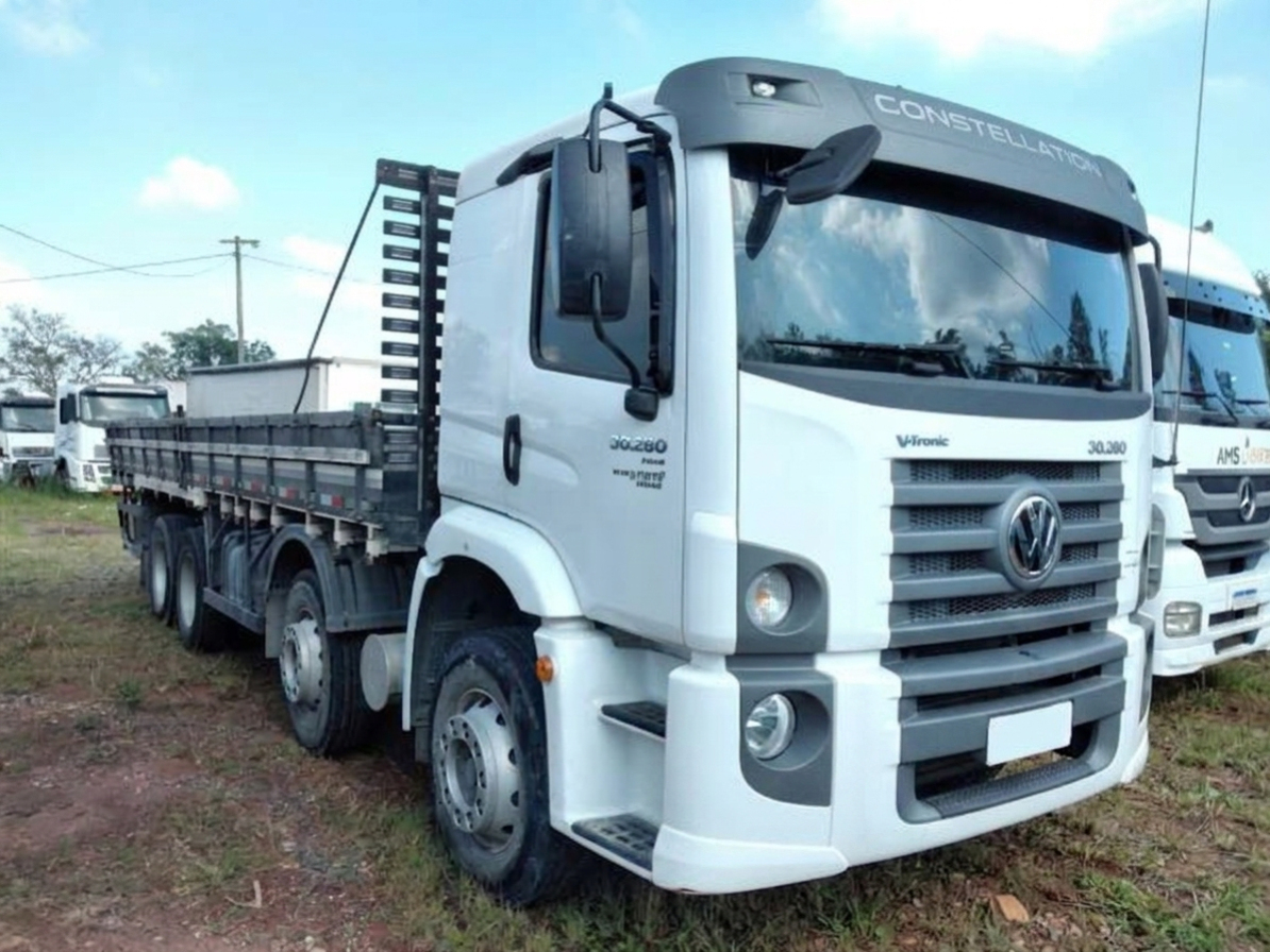 Volkswagen Constellation 30-280 8x2 – 2021/2022 | Manual | 189.922 km
