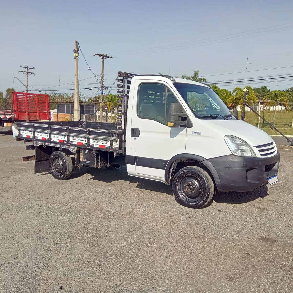 Iveco Daily 35S14 – 2008 | Manual | Quilometragem não informada